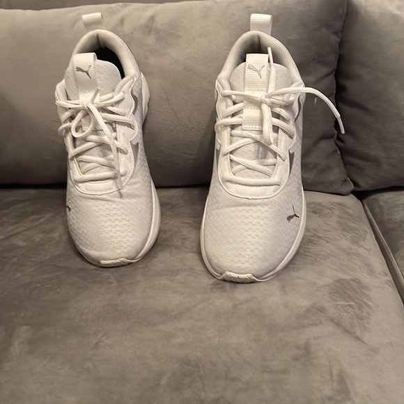 Women’s Puma White/Silver size 8.5 - Picture 5 of 8